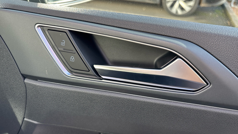 Volkswagen Polo 1.0 TSI R-Line 5dr Petrol Hatchback